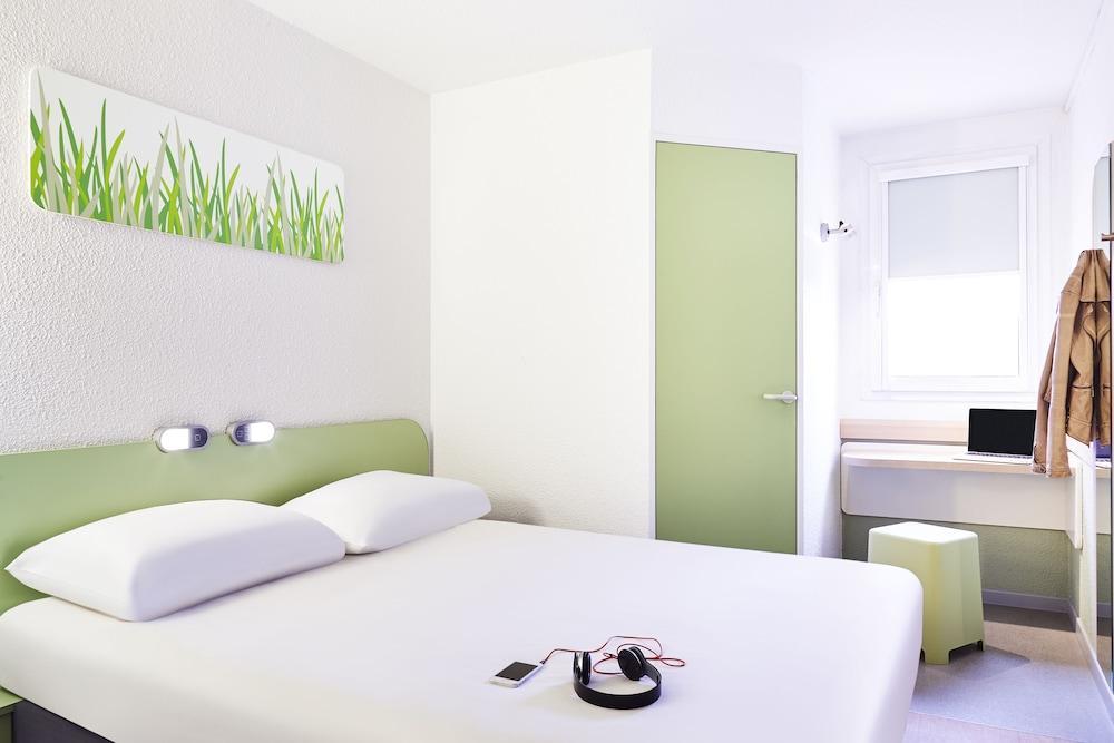 Ibis Budget Sisteron Exterior photo