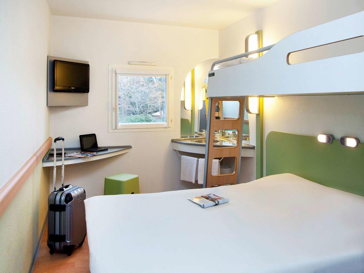 Ibis Budget Sisteron Exterior photo